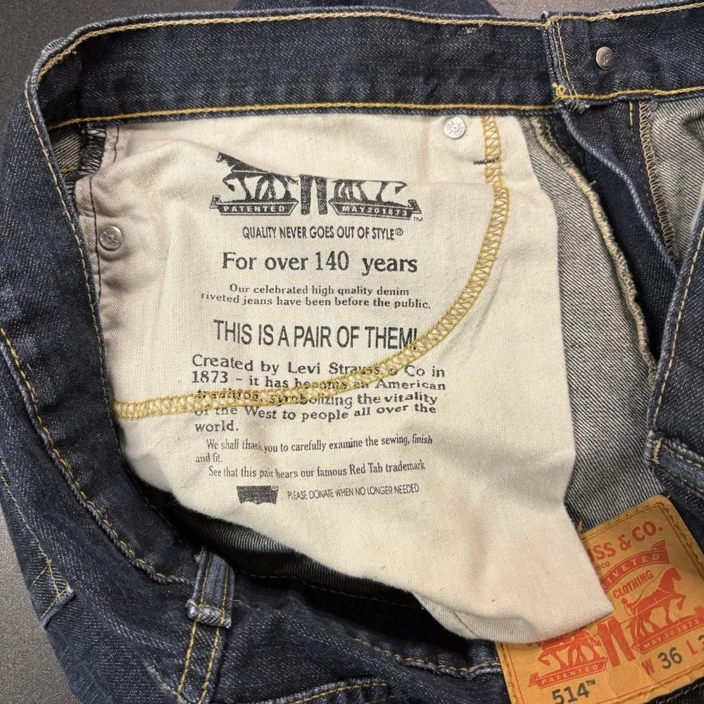 Levis 514 Straight Fit Men's 36Wx32L Dark Wash Blue‎ Denim Jeans 100% Cotton